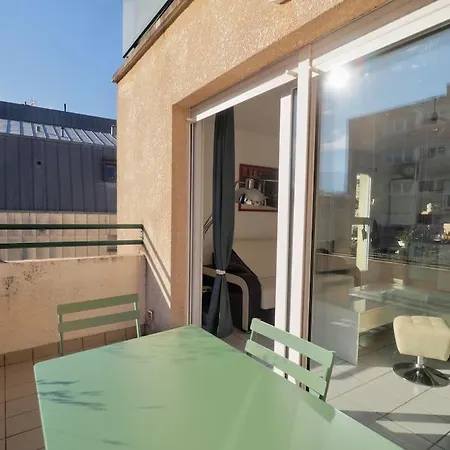 Aix-Les-Bains Appartement Centre Ville Avec Terrasse Et Box Prive Exterior photo